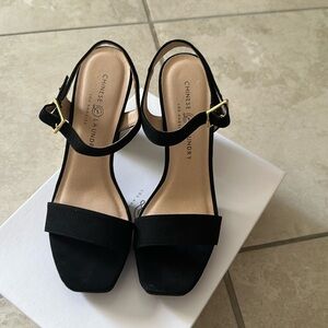 Chinese Laundry sued heels